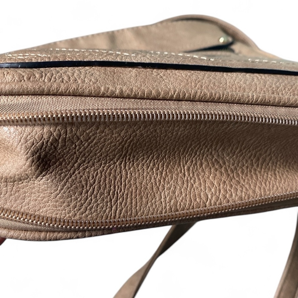 IV London Tan Expandable Crossbody Bag - Picture 6 of 7
